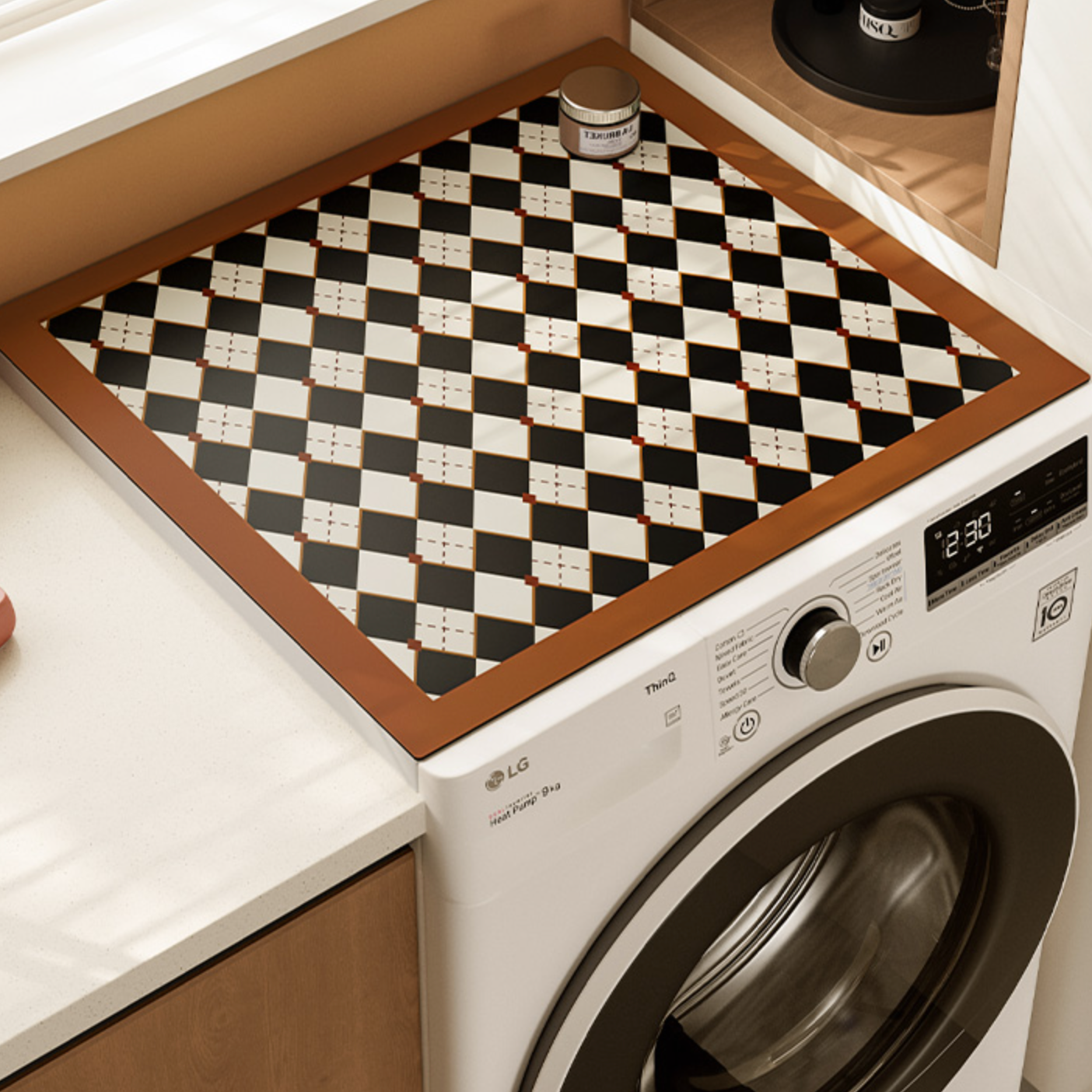 argyle brown check laundry mat