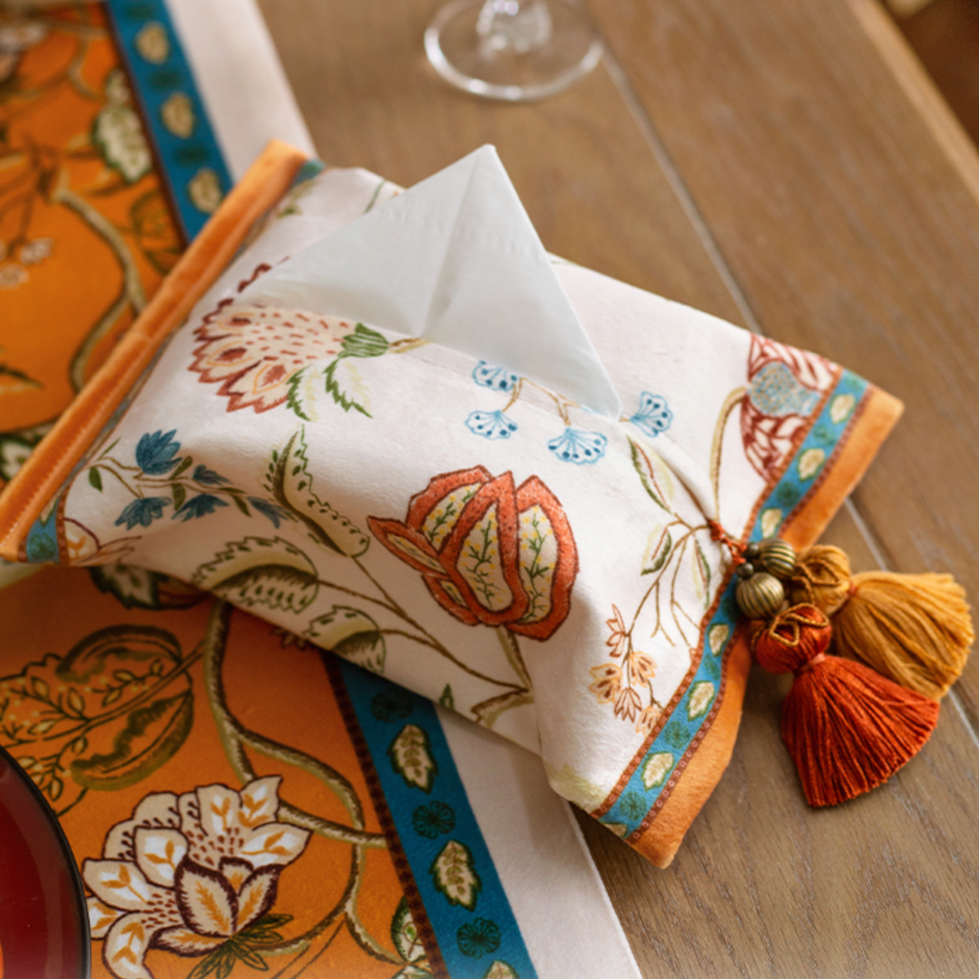 american retro orange tissue case