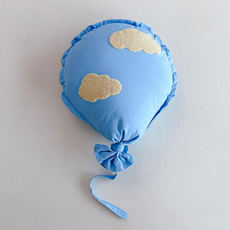 9design balloon shape cushion