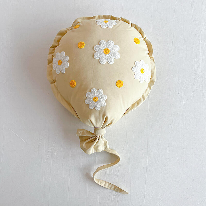 9design balloon shape cushion