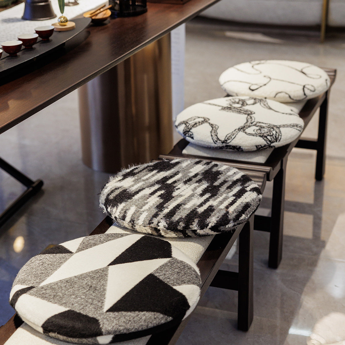 11design monotone cushion