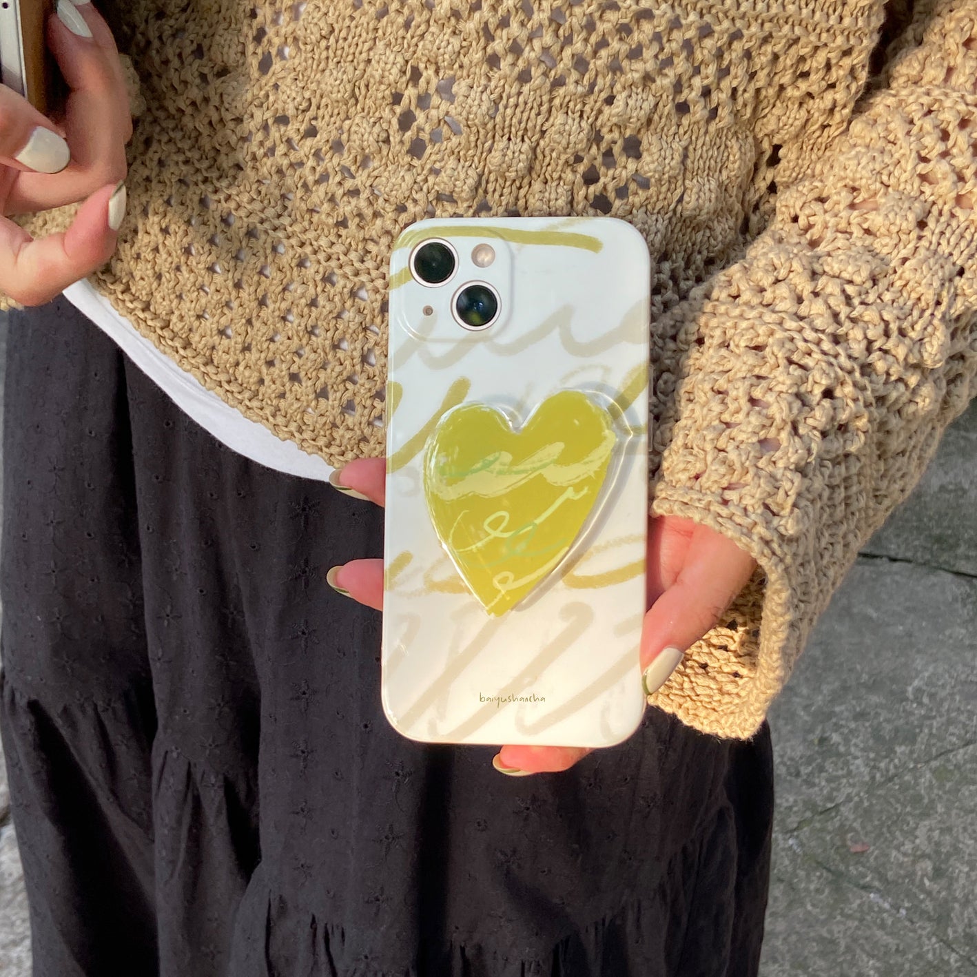 mustard green heart iPhonecase