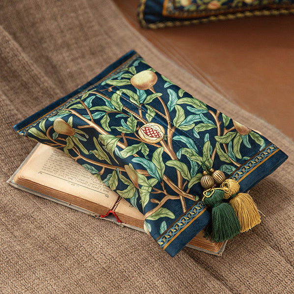 american retro pomegranate tissue case