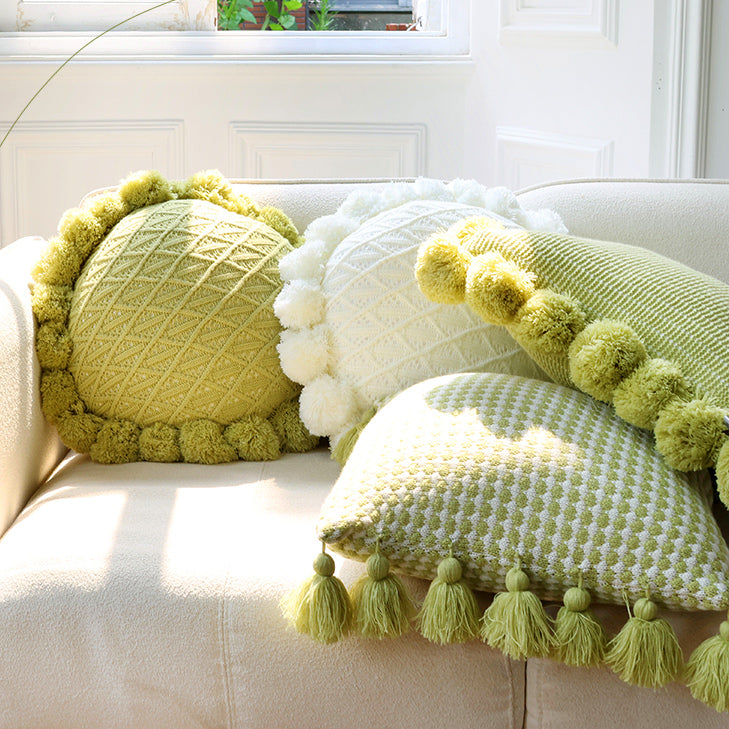 green motif ponpon cushion