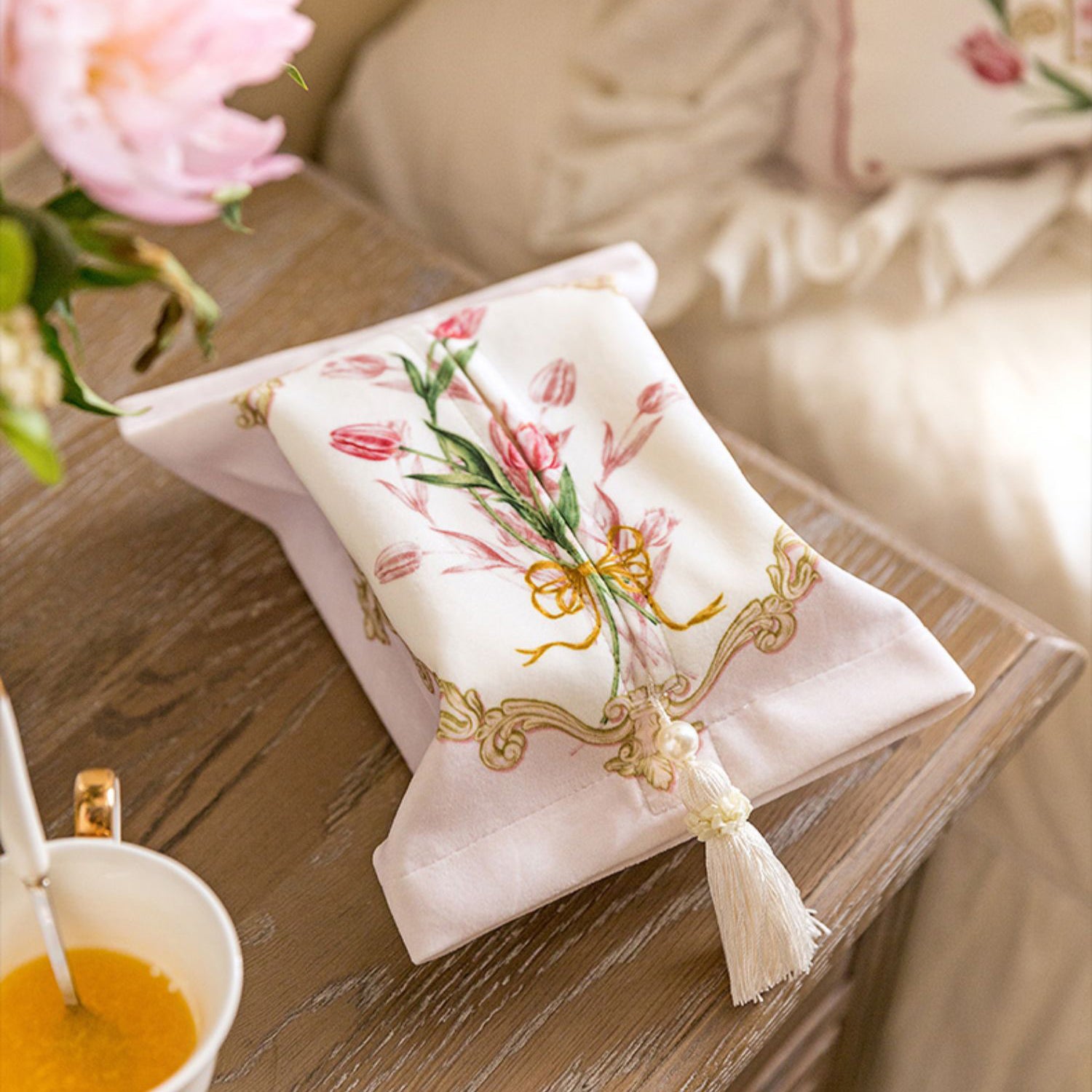2design pink lovely tulip tissue case
