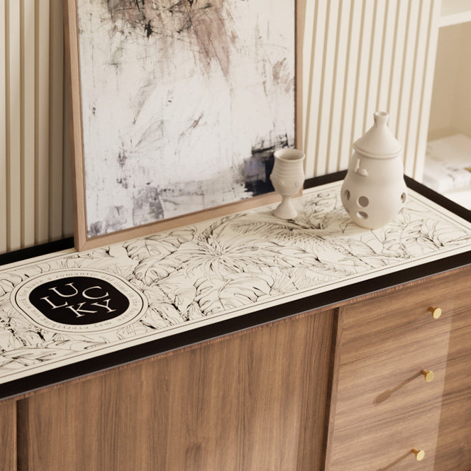 lucky logo luxury long shelf mat