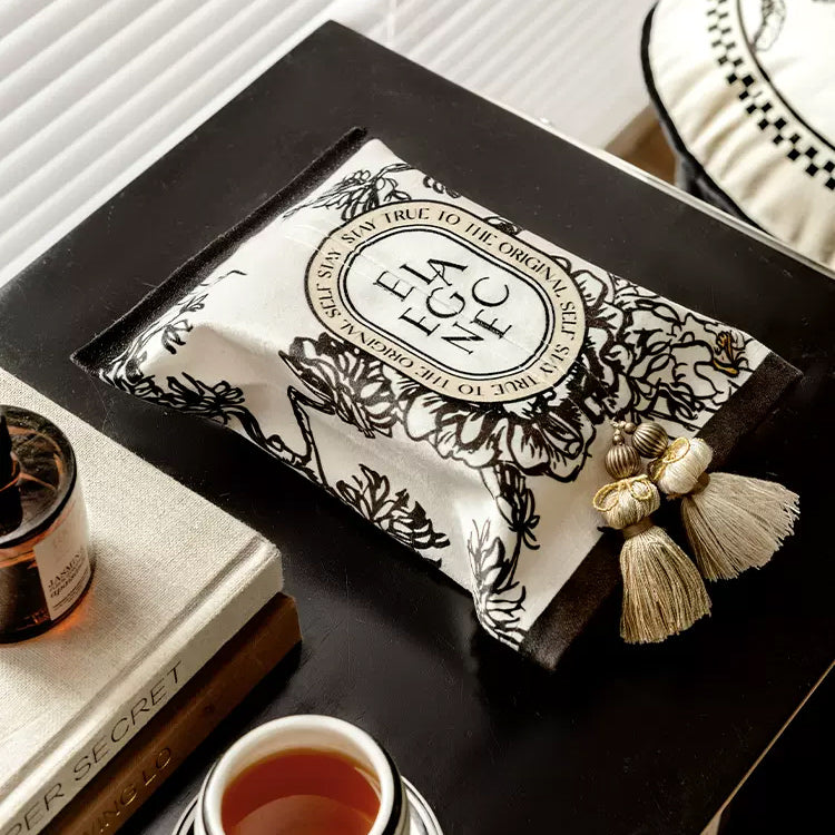 art philosopher logo tissue case