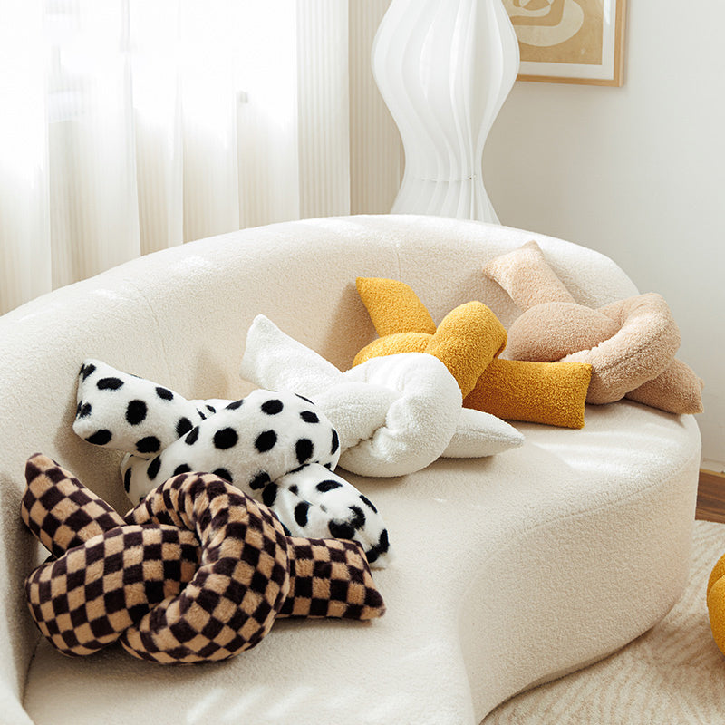 5design twist cushion