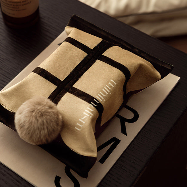 minimalism retro tissue case