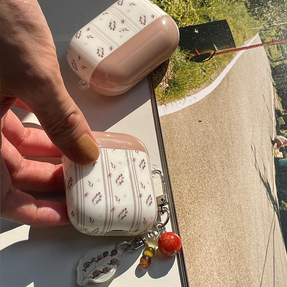 hazelnuts Airpods case