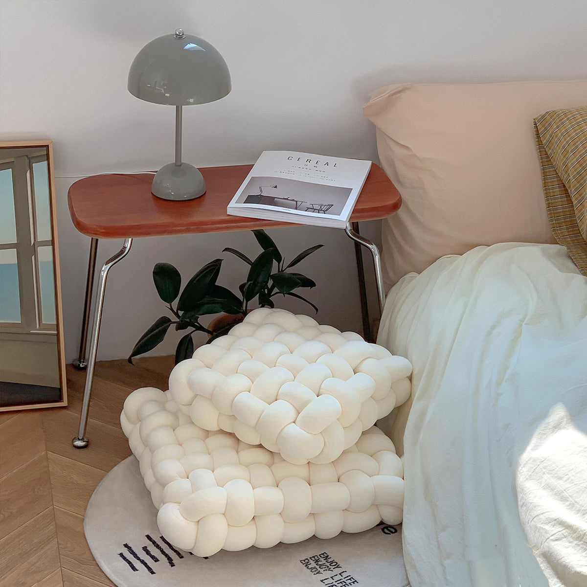 2color natural knit cushion