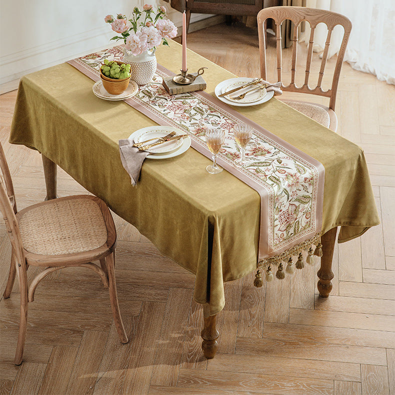 pink like a dream flower table runner