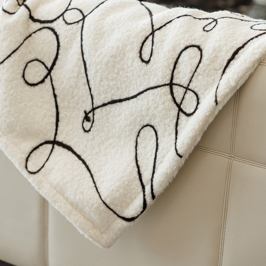 2design monotone line blanket