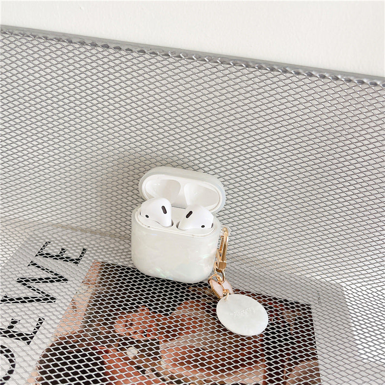 dreamy shell Airpods case
