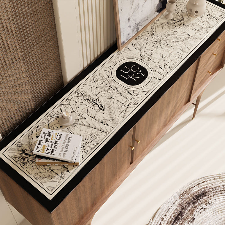 lucky logo luxury long shelf mat