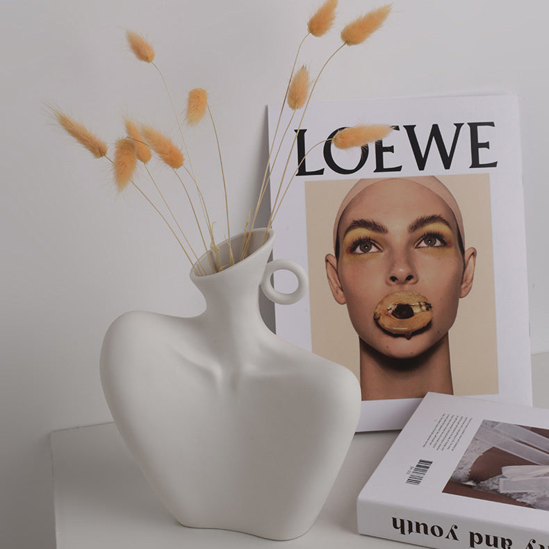 3type woman body vase