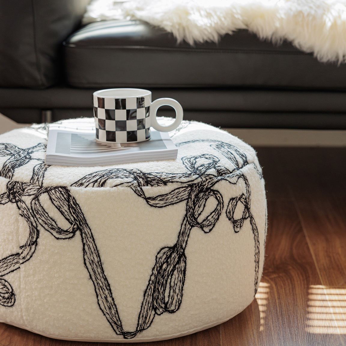 11design monotone cushion