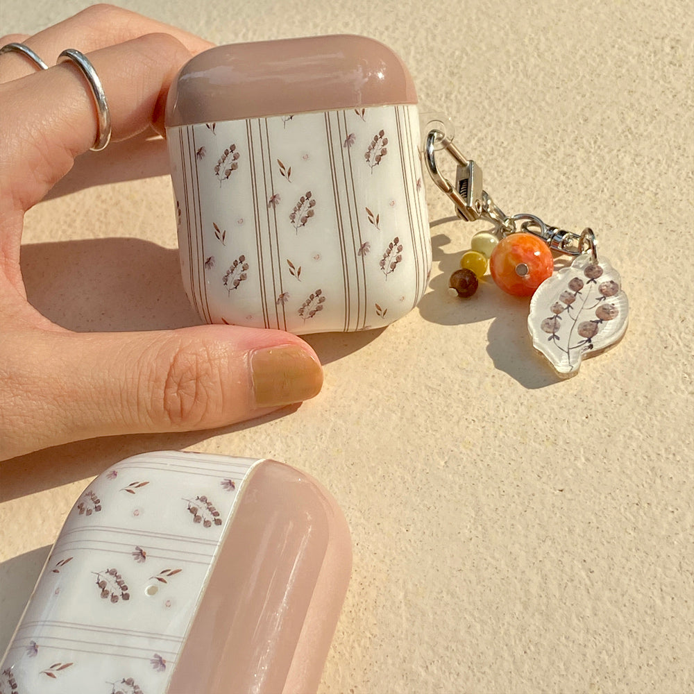 hazelnuts Airpods case