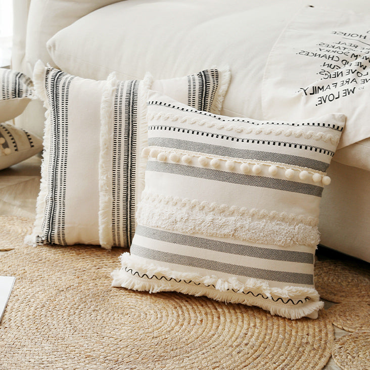 2design border fringe cushion