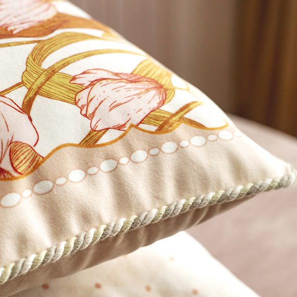 pink tuilp everthing 2design cushion