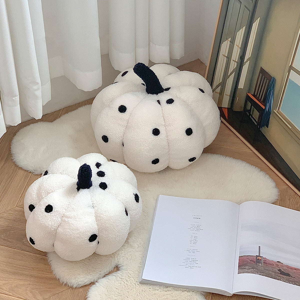 3size monotone pumpkin cushion