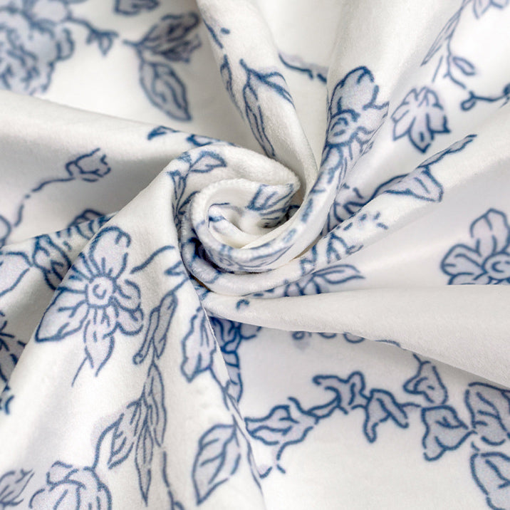 2color french flower velvety table cloth