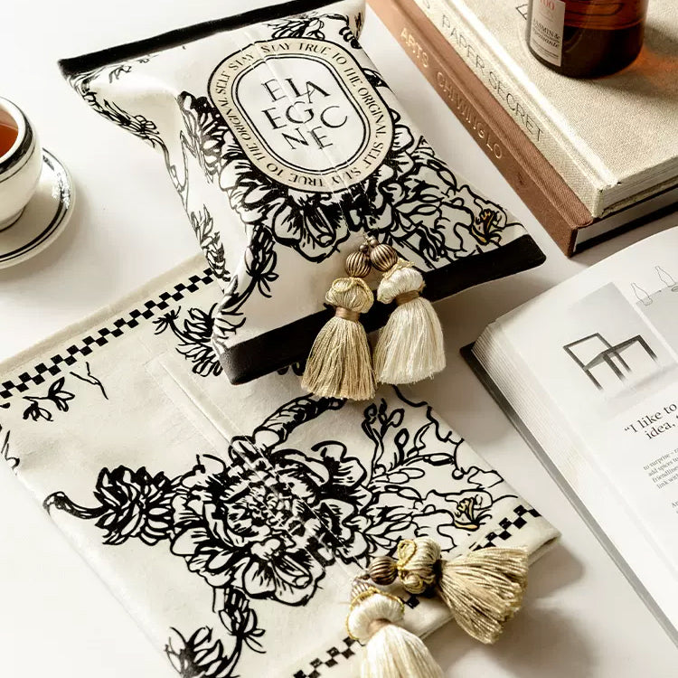 art philosopher logo tissue case