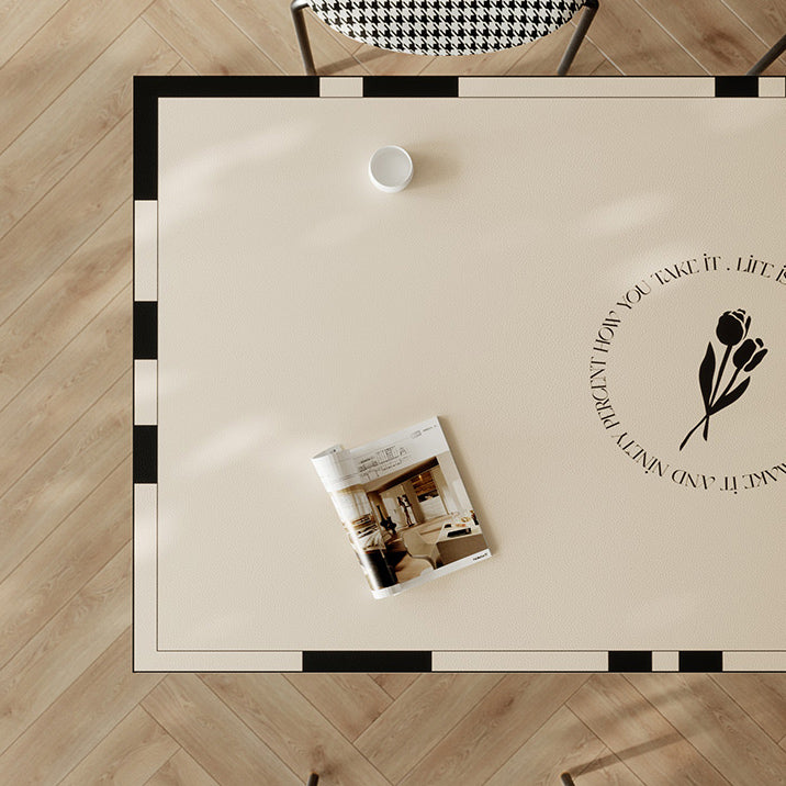 black tulip square table mat