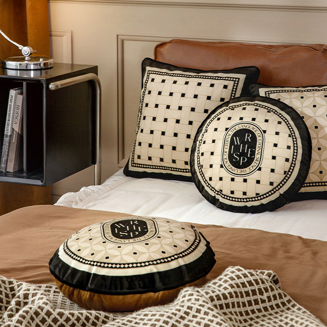 2design brown retro tile cushion