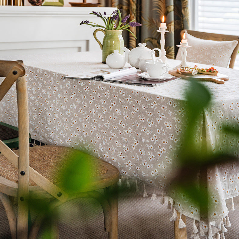 daisy embroidery table cover