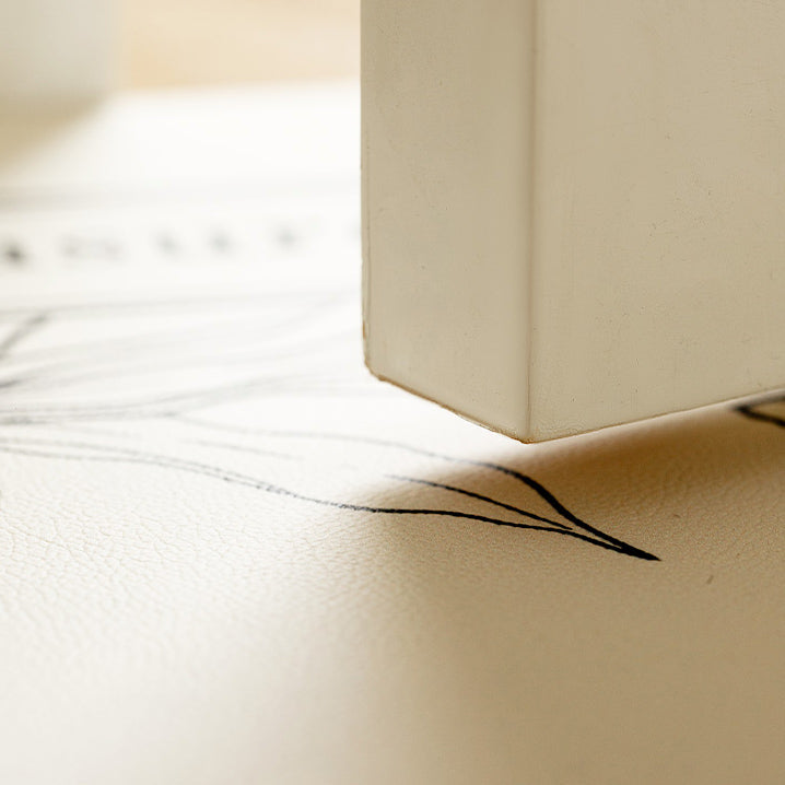 lucky logo luxury door mat