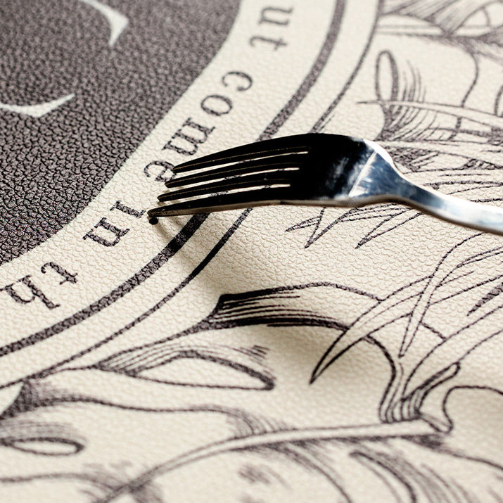 black tulip table mat