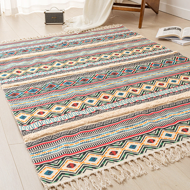 13design ethnic fringe mat