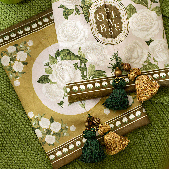 2design white rose tissue case