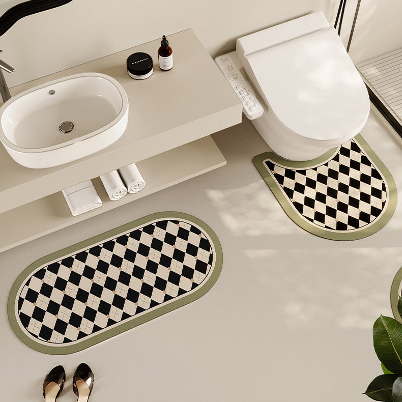 2color diamond checker toilet mat