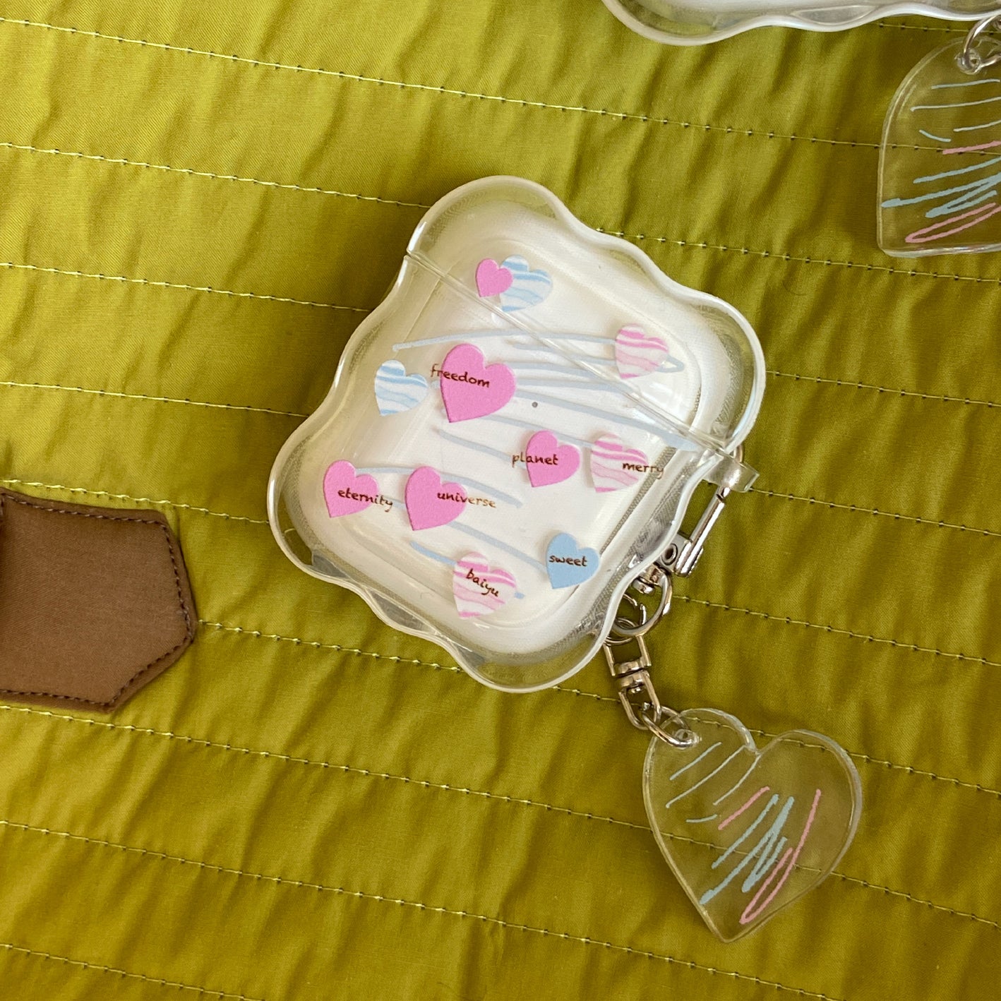 heartbeat Airpods case