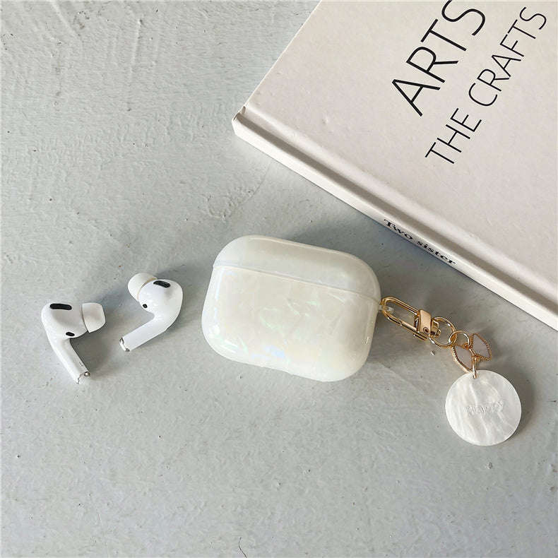 dreamy shell Airpods case