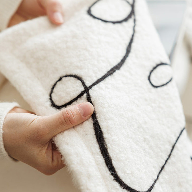 2design monotone line blanket