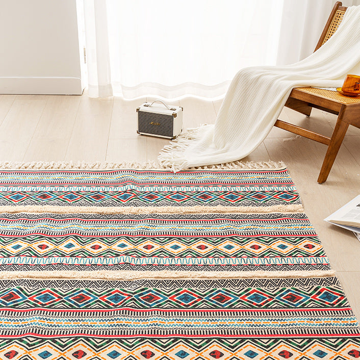 13design ethnic fringe mat