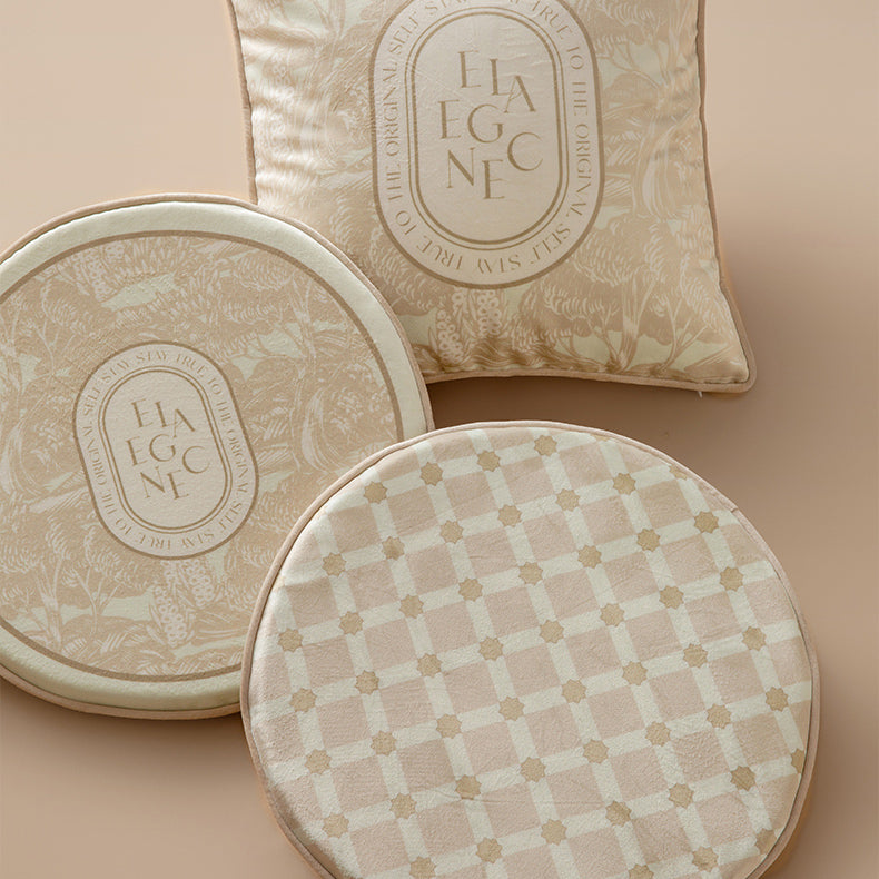2design beige elegance logo round cushion