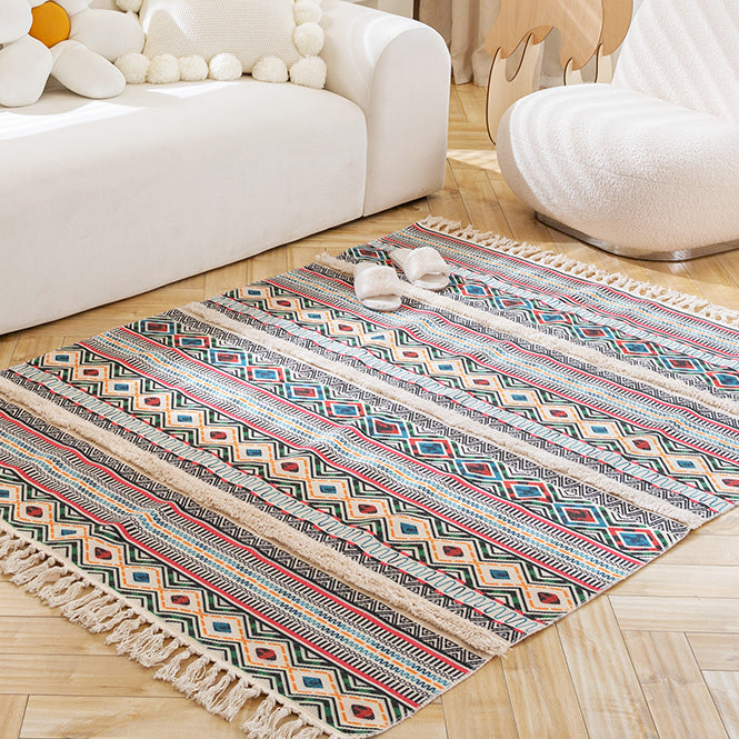 13design ethnic fringe mat
