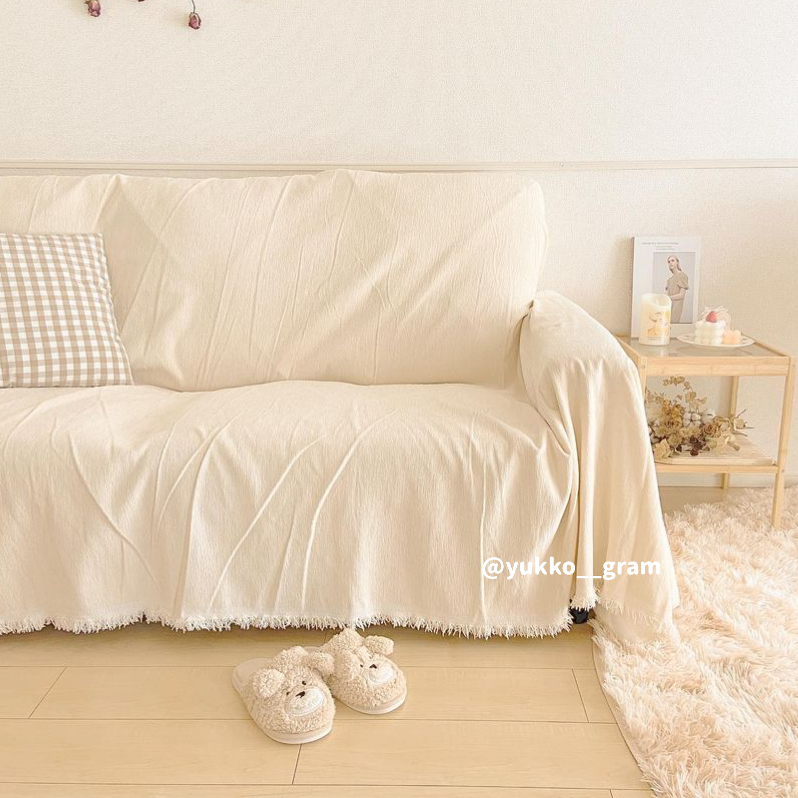white cut off sofa cover