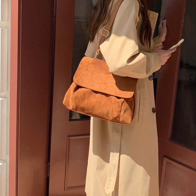 2color suede shoulder bag