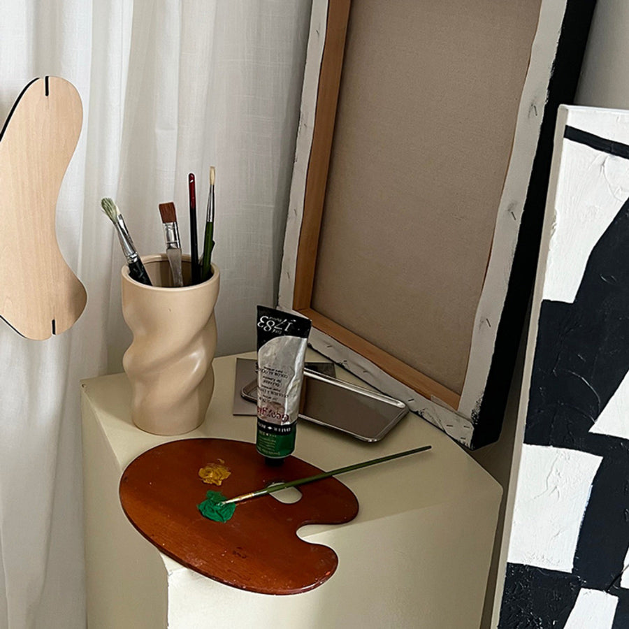 2color twiste barrel vase