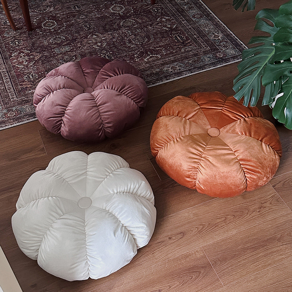 3color volume flower cushion