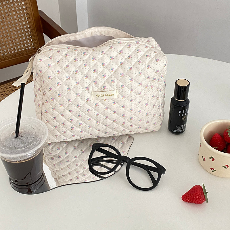 4design quilting square pouch