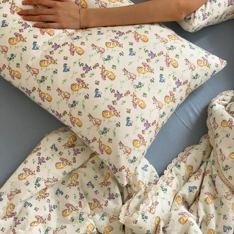 8design natural floral summer quilt