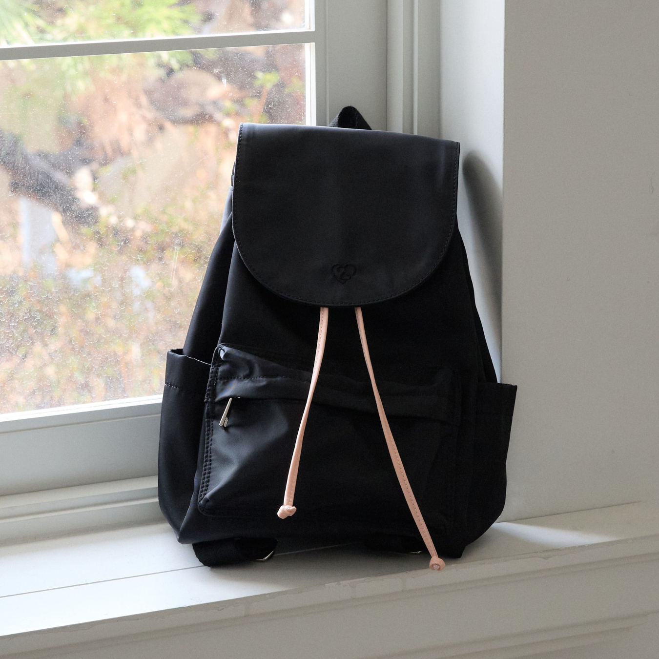 【cosette】nylon backpack (black string / pink string)