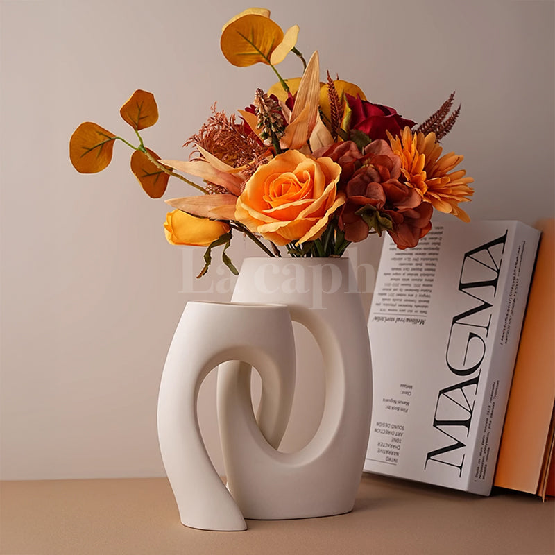 Intertwined Elegance Vase