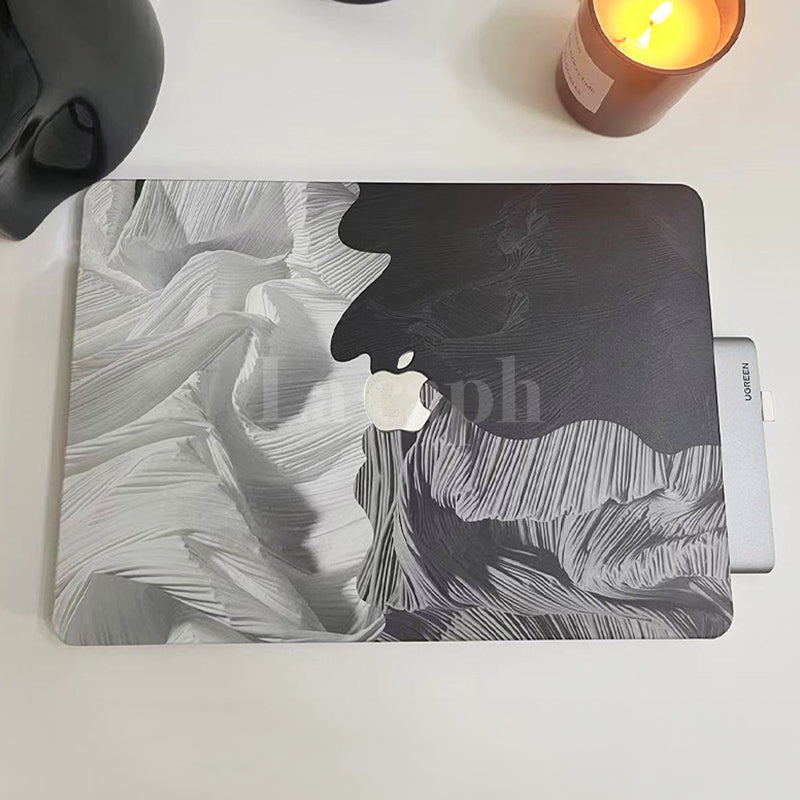 Fluid Elegance Macbook case